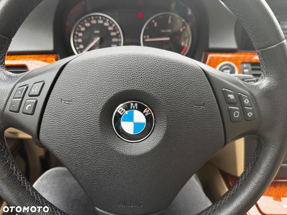 BMW Seria 3 320d DPF - 34