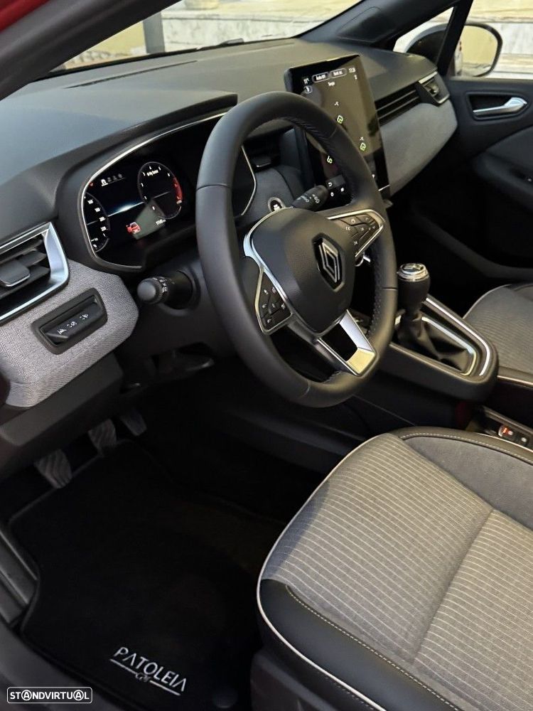 Renault Clio 1.0 TCe Techno - 15