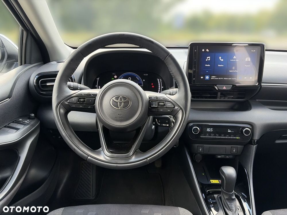 Toyota Yaris Hybrid 1.5 Style - 17