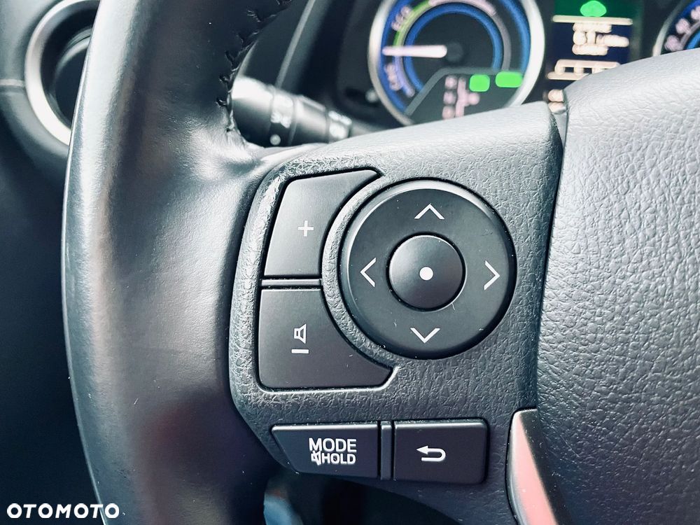 Toyota Auris 1.8 HSD Prestige - 22