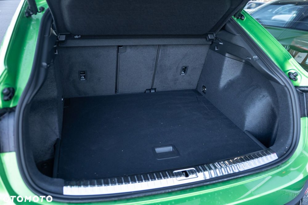 Audi Q3 Sportback - 9