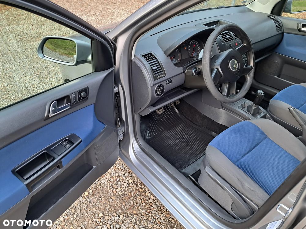 Volkswagen Polo 1.2 Comfortline - 20