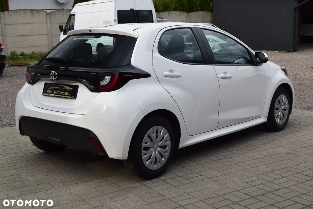 Toyota Yaris 1.5 Comfort - 10