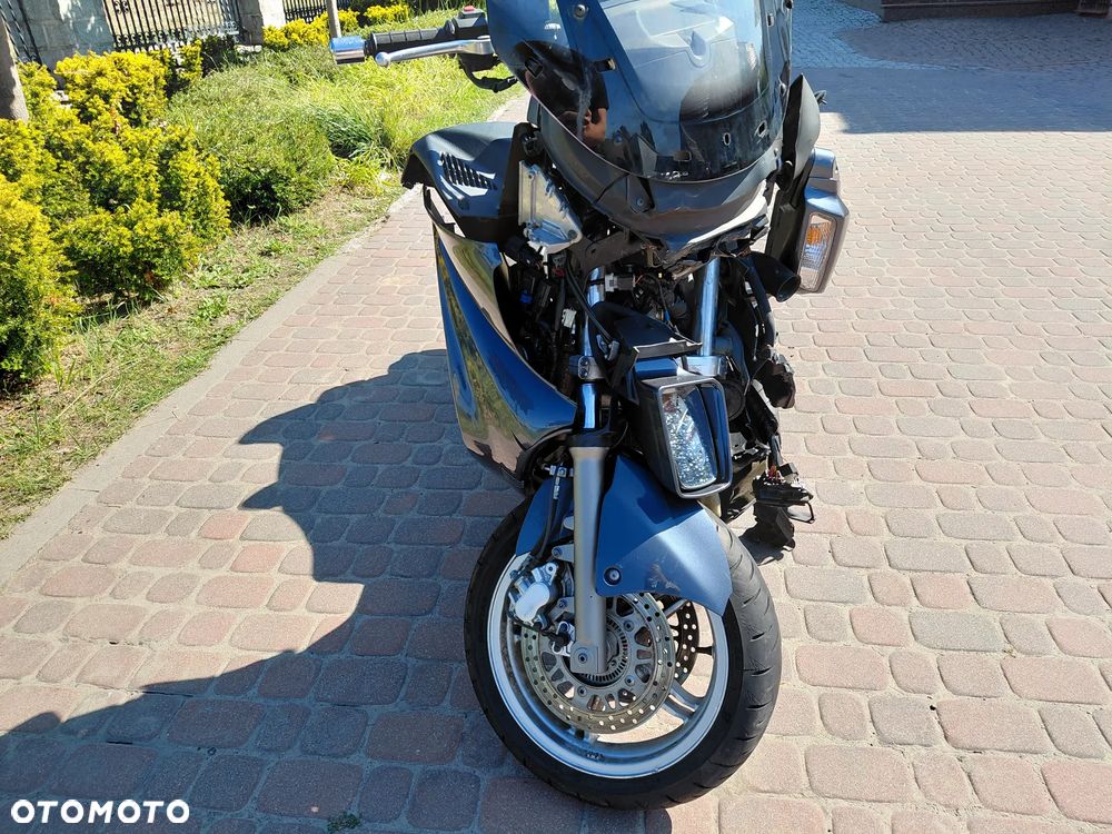 Suzuki Burgman - 8