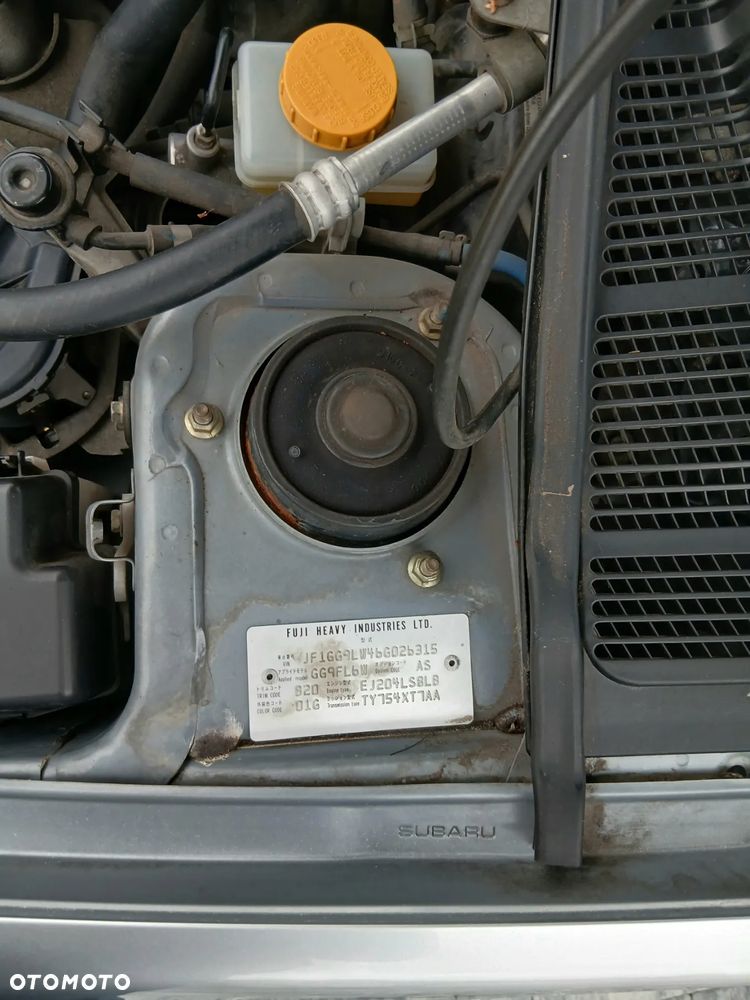 Subaru Impreza SW 2.0 RS - 28