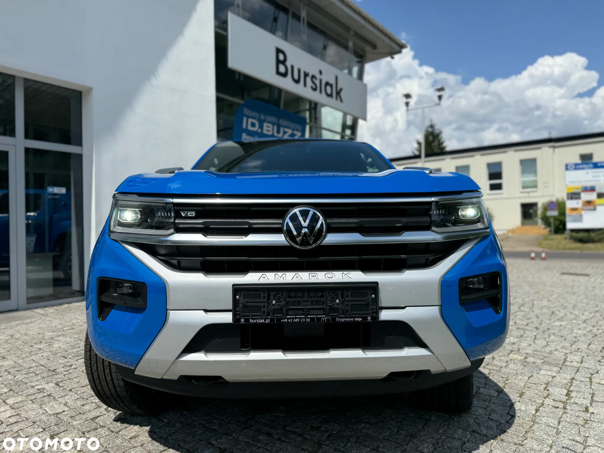 Volkswagen Amarok 3.0 V6 TDI 4Mot Aventura - 2