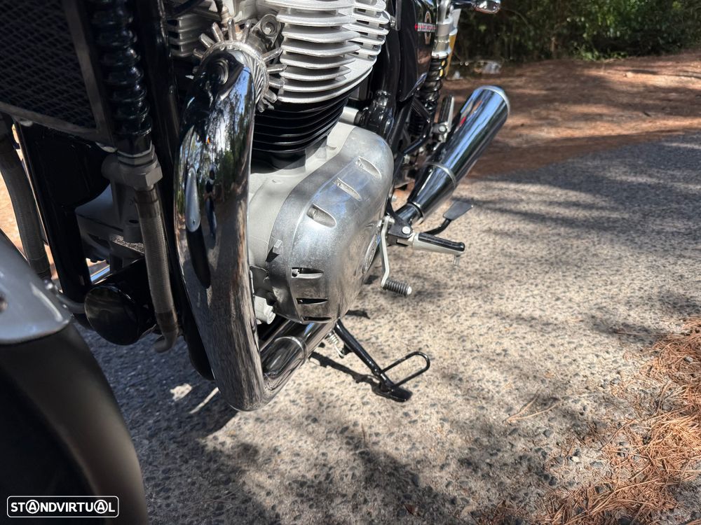 Royal Enfield Interceptor 650 Abs - 32