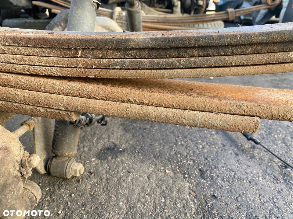 Iveco 35c15 3,0HPI 08r-14r resory 6 PIÓR bliźniak - 3