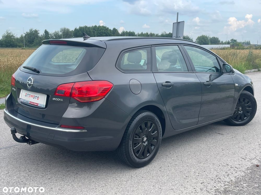 Opel Astra 1.6 D (CDTI) Start/Stop Innovation - 2