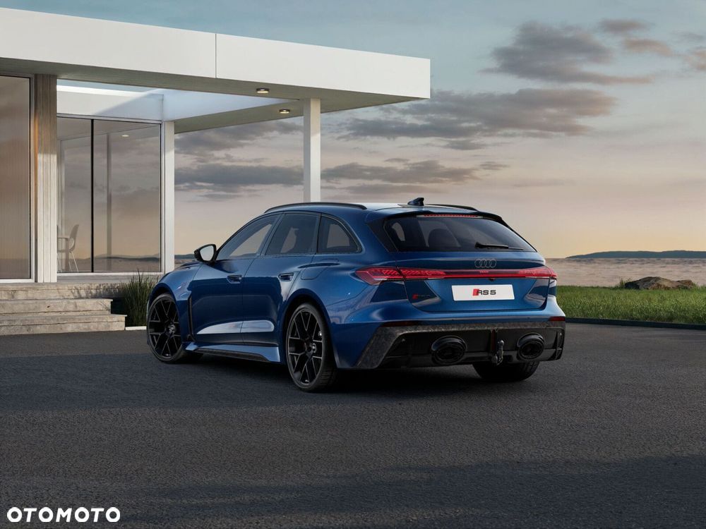 Audi RS5 Avant - 6