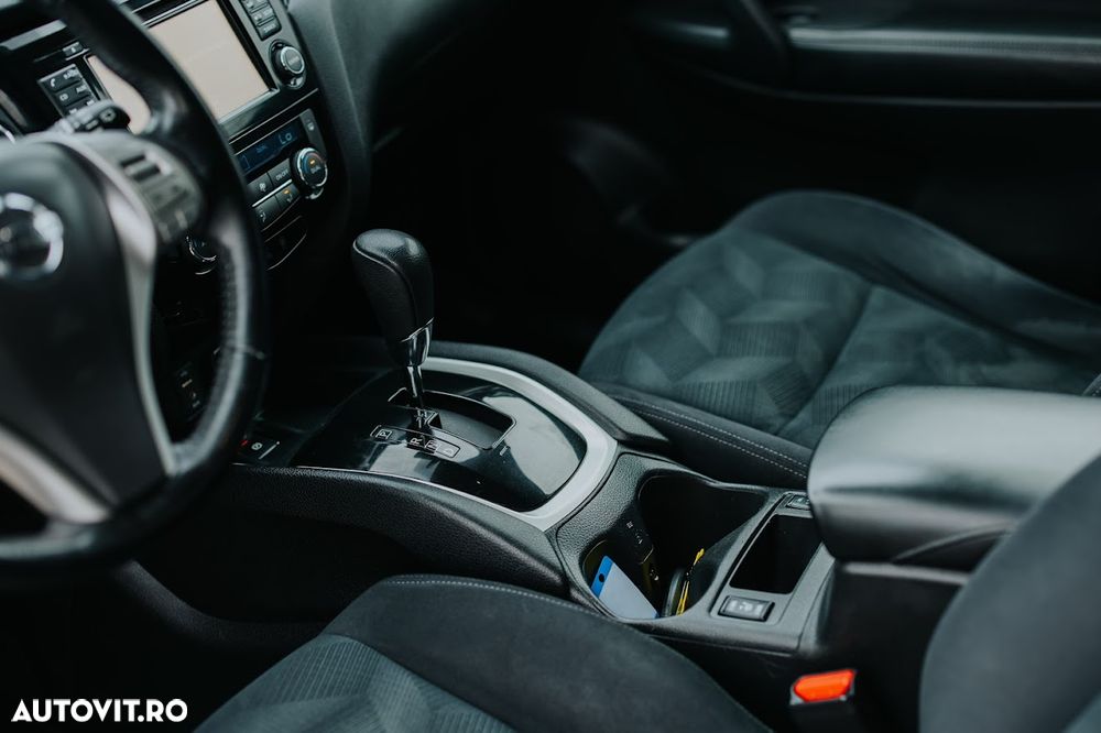 Nissan X-Trail 1.6 dCi Xtronic N-Connecta - 12