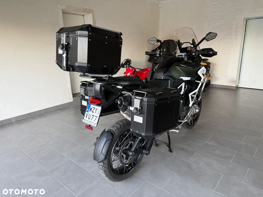Triumph Tiger - 9