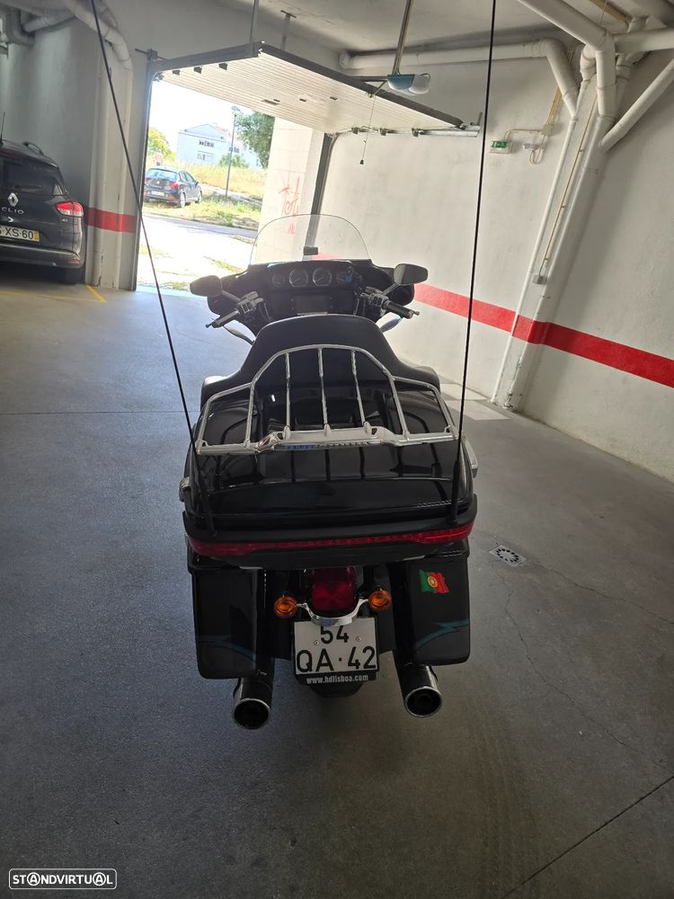 Harley-Davidson FLHTCUI CVO ULTRA - 7