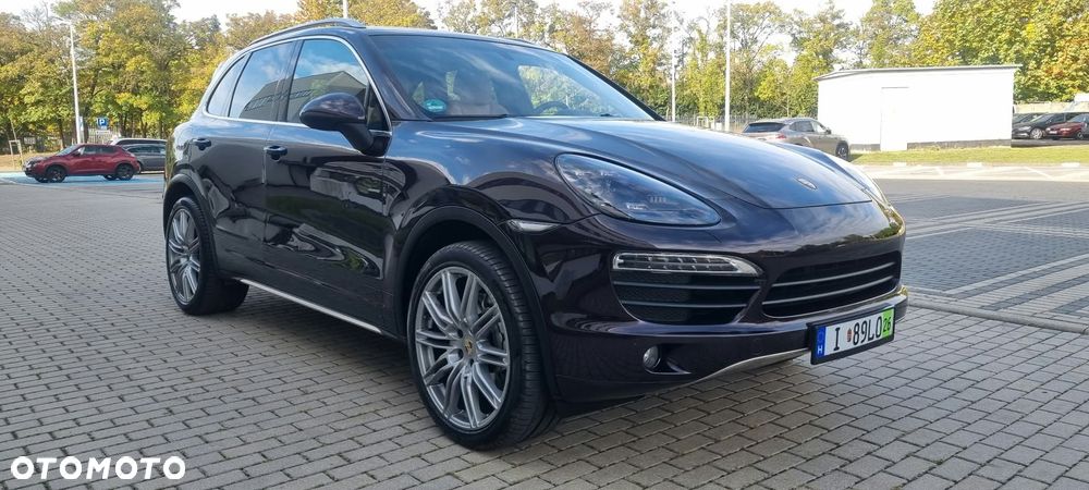 Porsche Cayenne - 2
