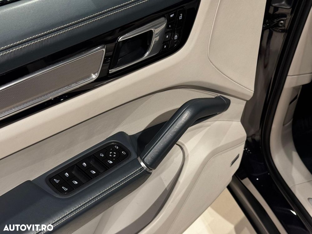 Porsche Cayenne Standard - 27