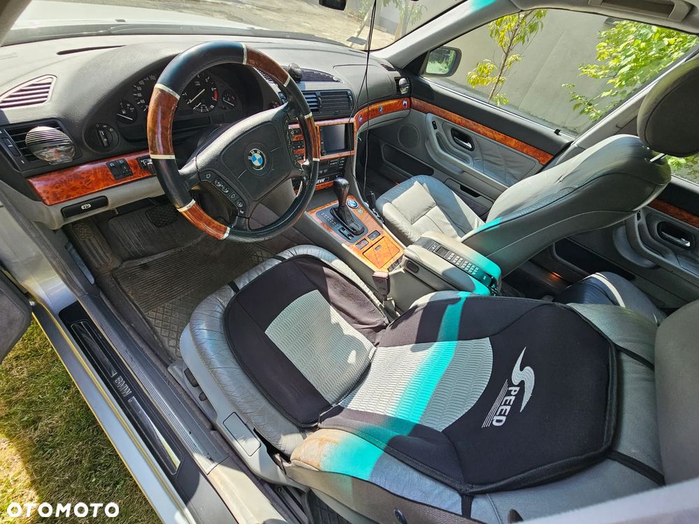 BMW Seria 7 - 6