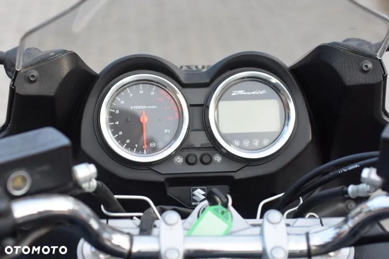 Suzuki Bandit - 35