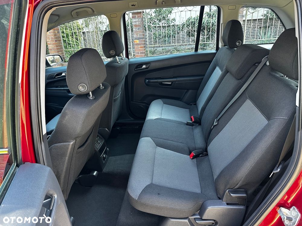 Opel Zafira 2.2 Innovation - 14