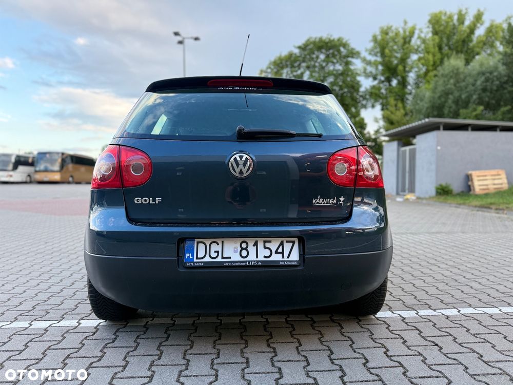 Volkswagen Golf - 8