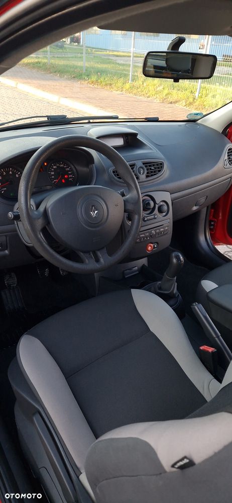 Renault Clio - 5