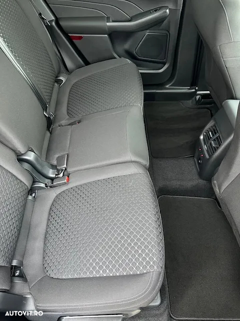 Ford Kuga 1.5 EcoBoost A8 FWD Titanium - 5