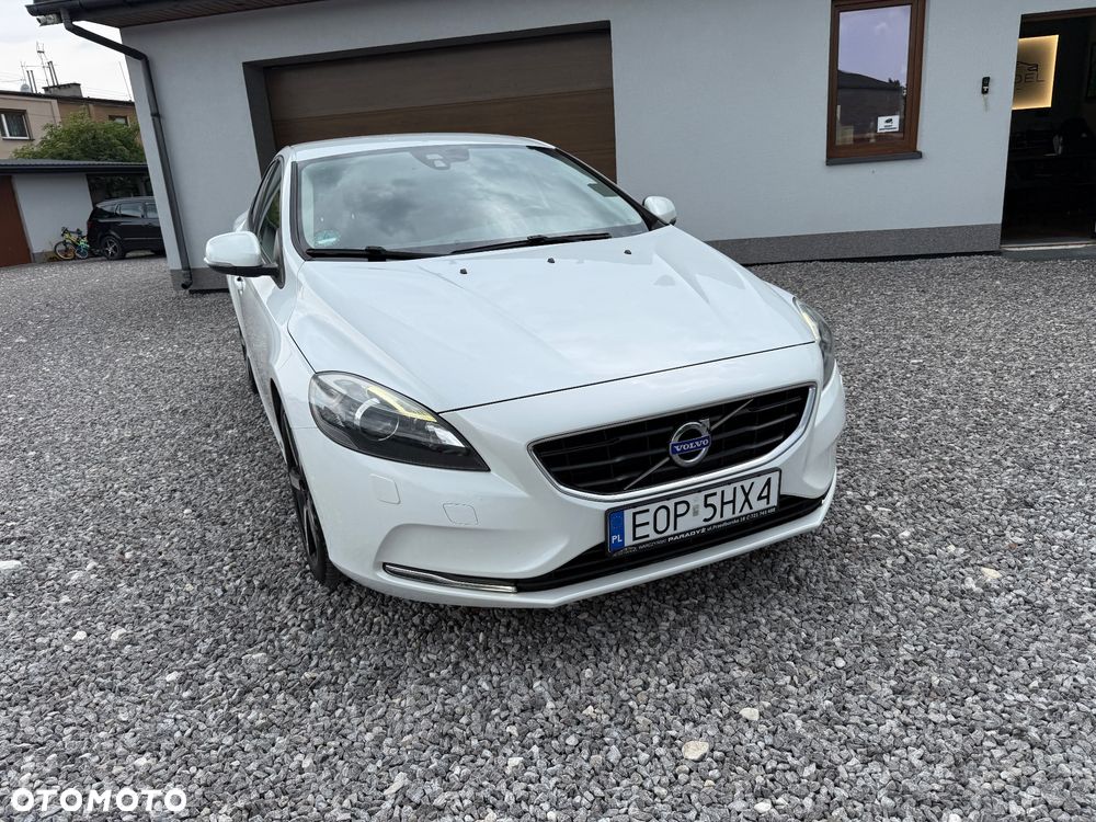 Volvo V40 T3 Drive-E R-Design Momentum - 20