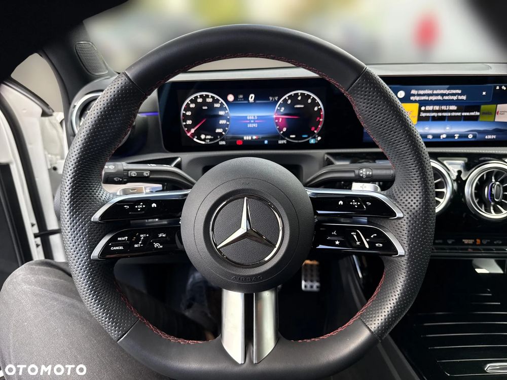 Mercedes-Benz Klasa A 200 7G-DCT AMG Line Advanced - 11