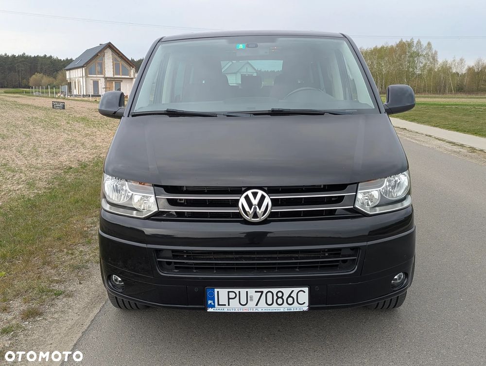Volkswagen Multivan - 2