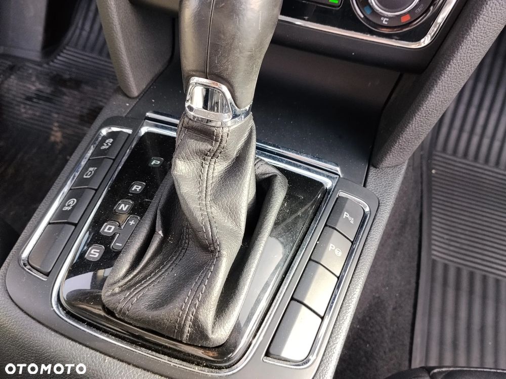 Skoda Superb 2.0 TDI Platinum DSG - 31