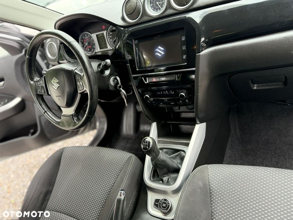 Suzuki Vitara 1.6 (4x4) Allgrip Limited - 6