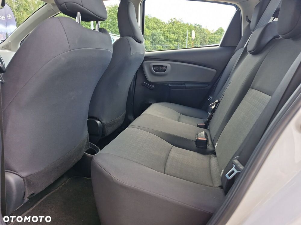 Toyota Yaris 1.5 Active - 12