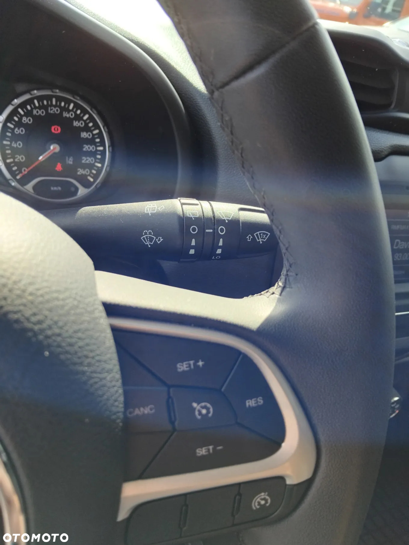 Jeep Renegade 1.0 GSE T3 Turbo Longitude FWD S&S - 13