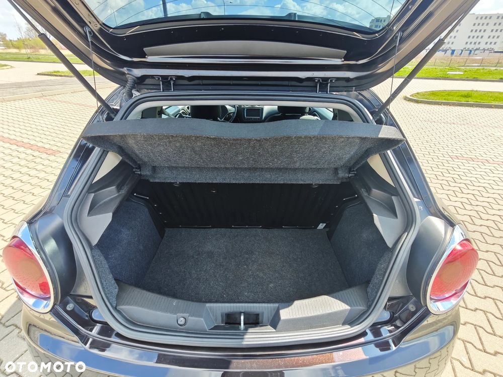 Alfa Romeo Mito 1.4 TB Distinctive - 13