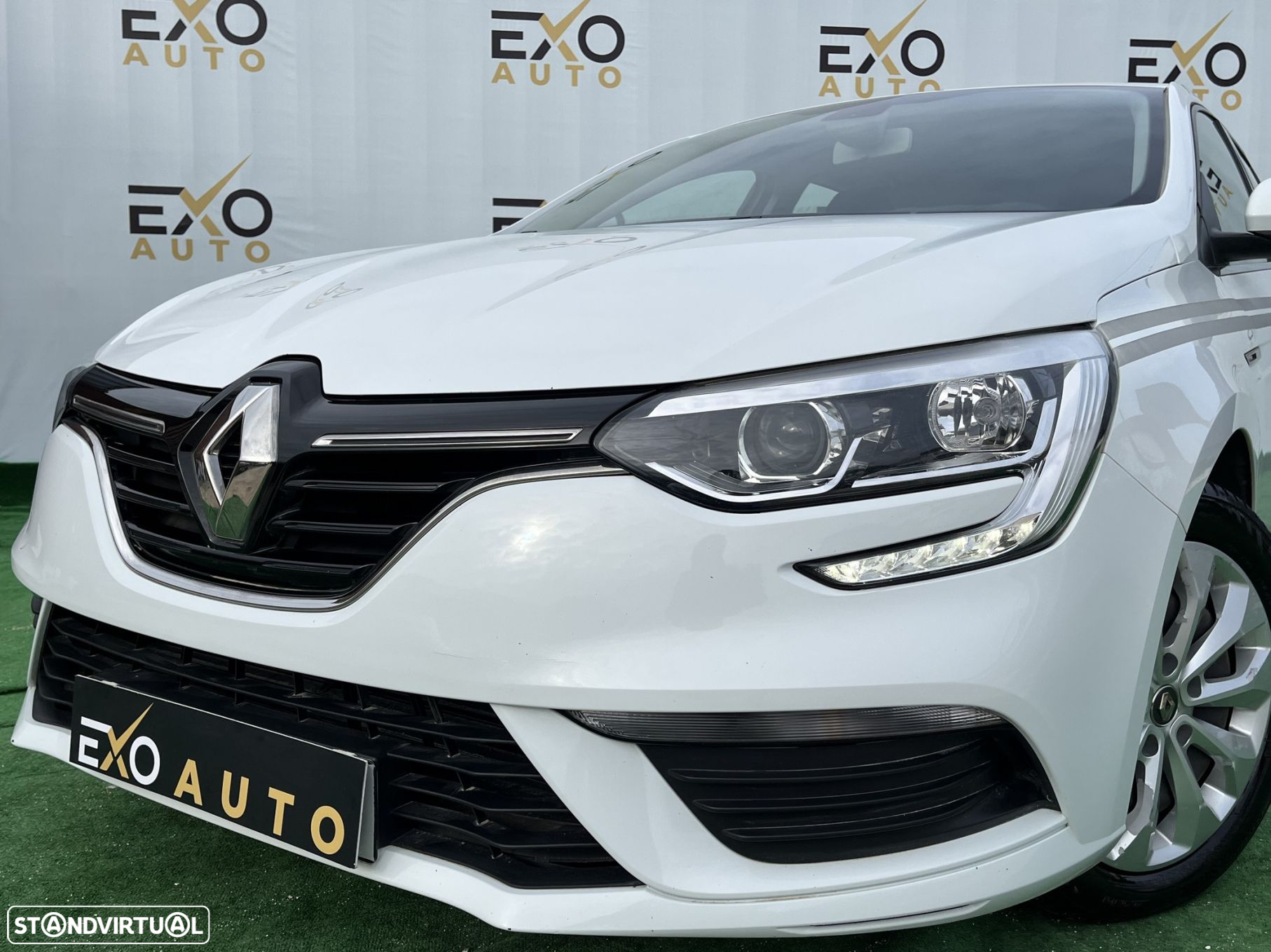 Renault Mégane Sport Tourer 1.5 Blue dCi Zen - 2