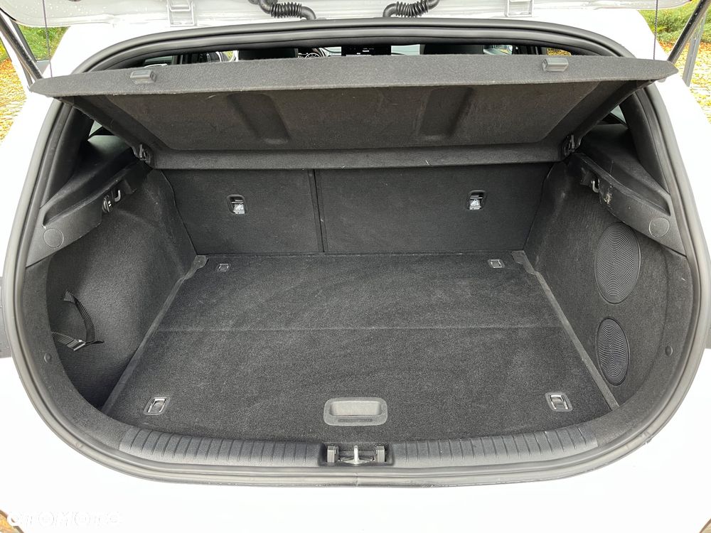 Kia Ceed 1.6 T-GDI DCT7 OPF GT - 12