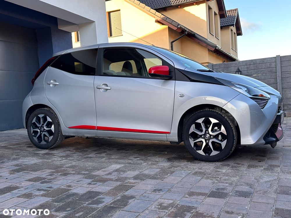 Toyota Aygo x-cite - 11