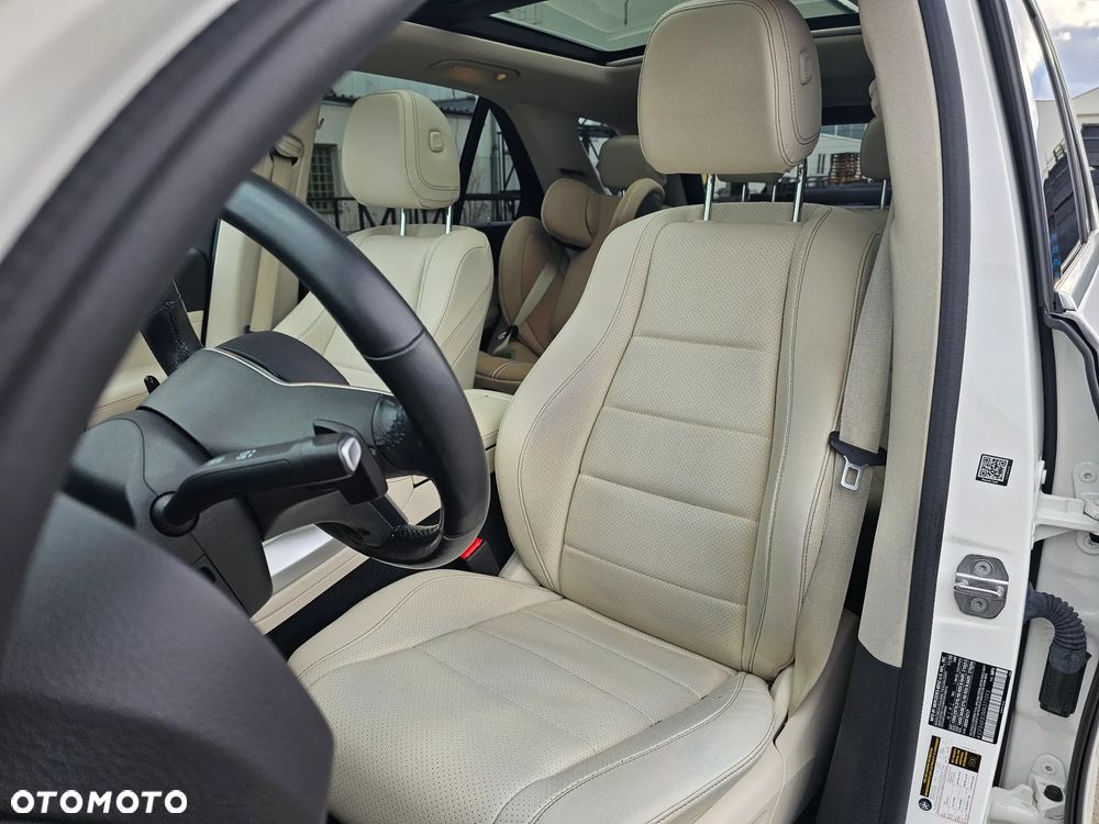 Mercedes-Benz GLE - 11