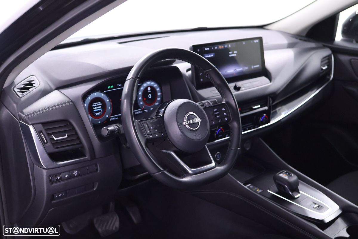Nissan Qashqai 1.3 DIG-T N-Connecta Xtronic - 16