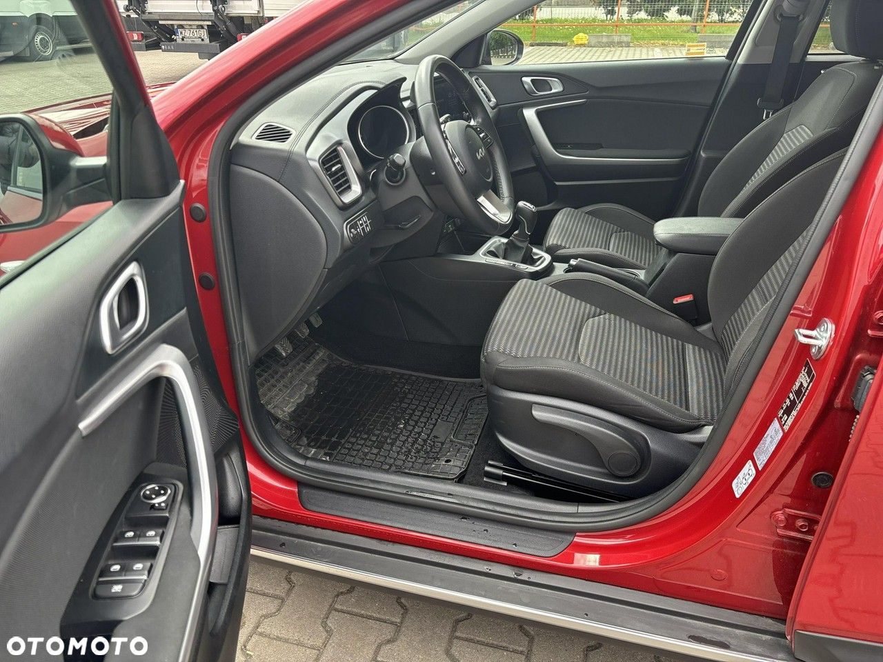 Kia XCeed 1.5 T-GDI M - 9