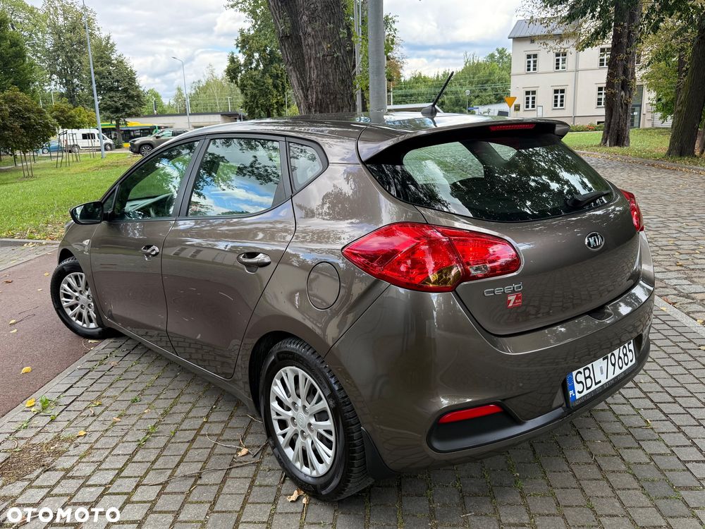 Kia Ceed 1.6 GDI Edition 7 - 4