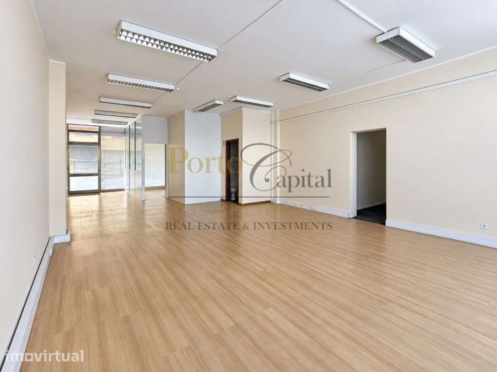 OPORTUNIDADE DE INVESTIMENTO EM MATOSINHOS | 90 M² + 25 M² DE LOGRA... - Grande imagem: 5/23