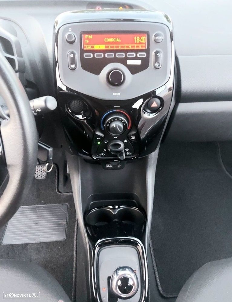 Citroën C1 1.0 VTi Feel ETG - 28