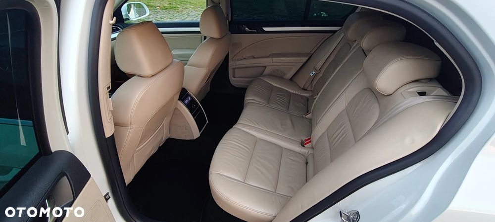 Skoda Superb 2.0 TDI Elegance DSG - 15