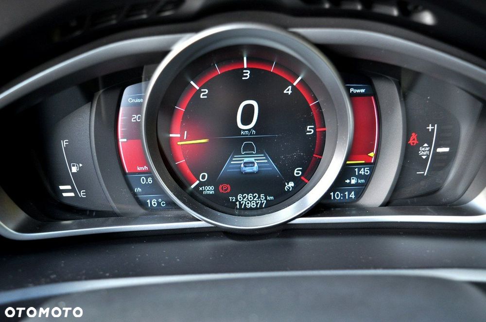 Volvo V40 Cross Country D2 Summum - 19