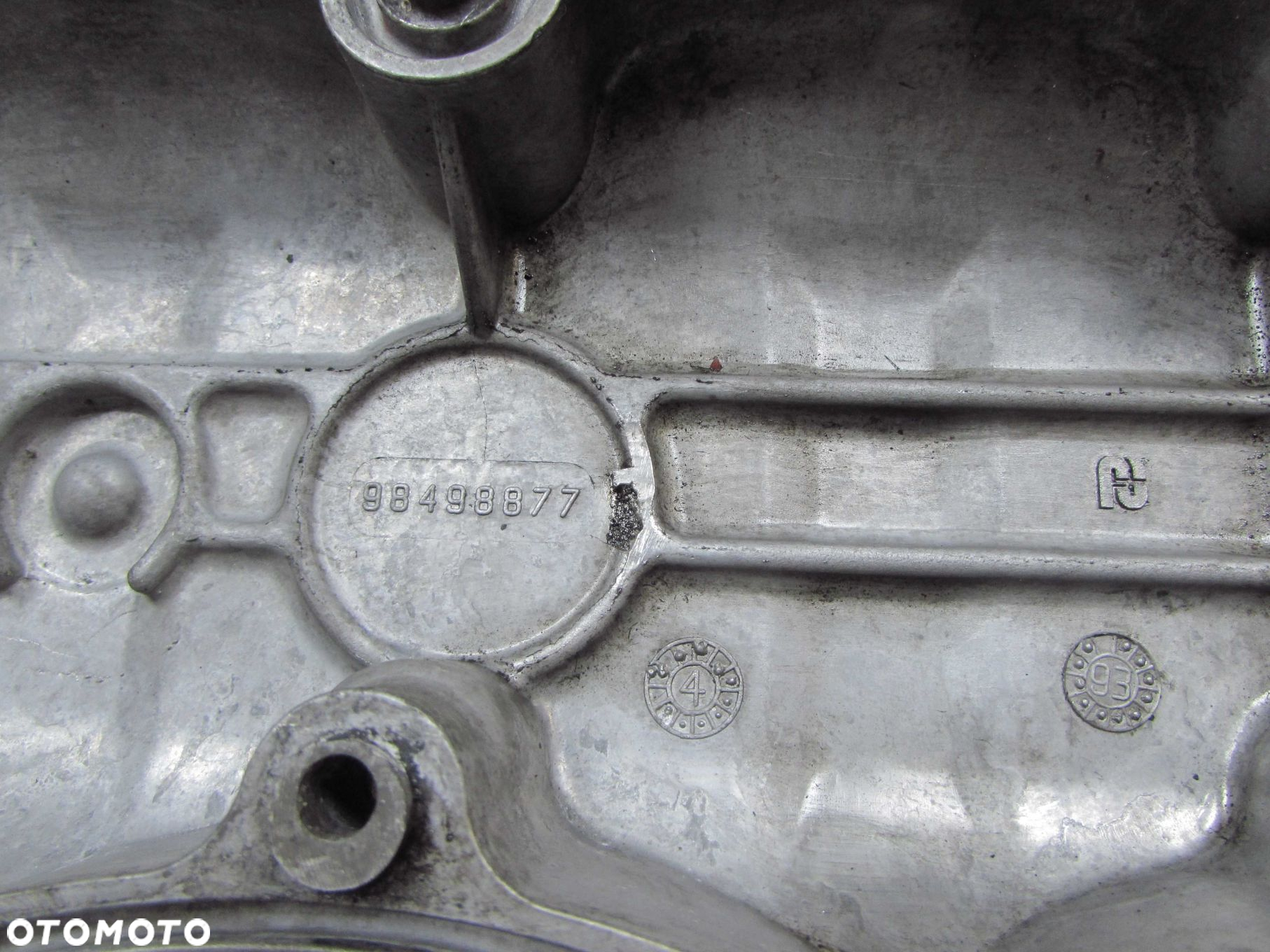 IVECO DAILY 2.5D POKRYWA ZAWOROW 98498877 - 5