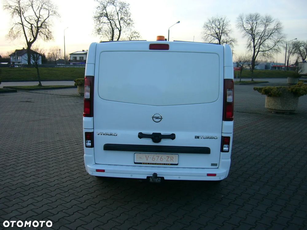Opel Vivaro Komora chłodnicza VebaBox Panele słoneczne - 5