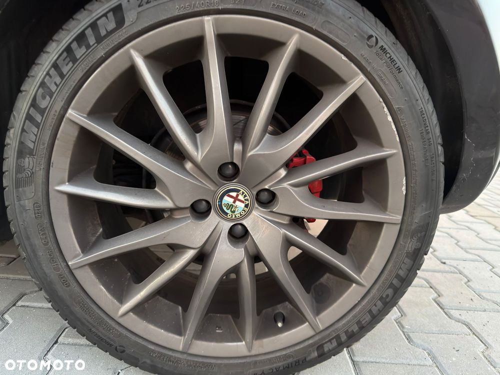 Alfa Romeo Mito 1.4 TB Distinctive - 8