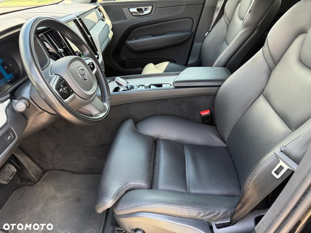 Volvo XC 60 B4 D Inscription - 16