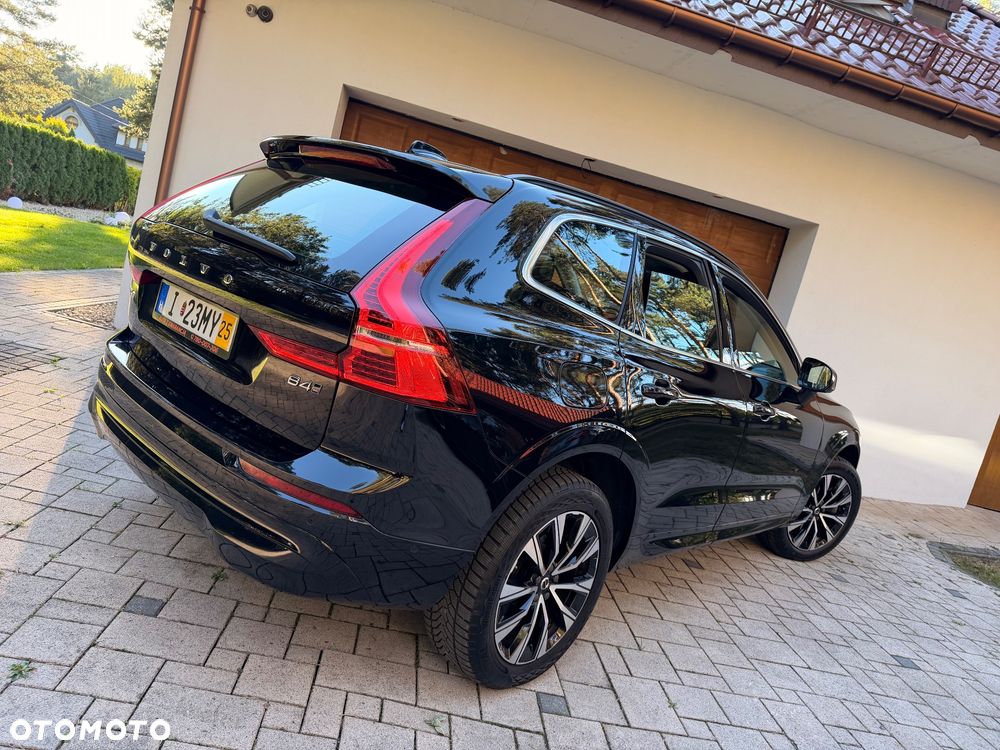 Volvo XC 60 B4 D AWD Geartronic Momentum Pro - 33