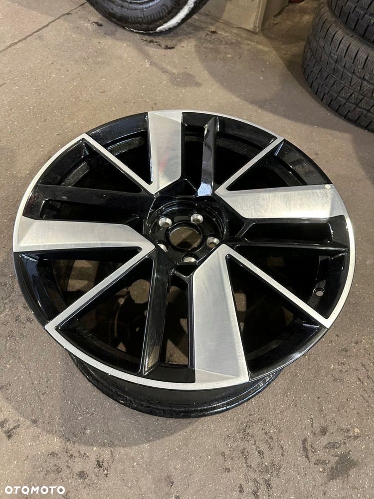 FELGA 1SZT VOLVO POLESTAR 9,5 21 ET45 80012654 - 2